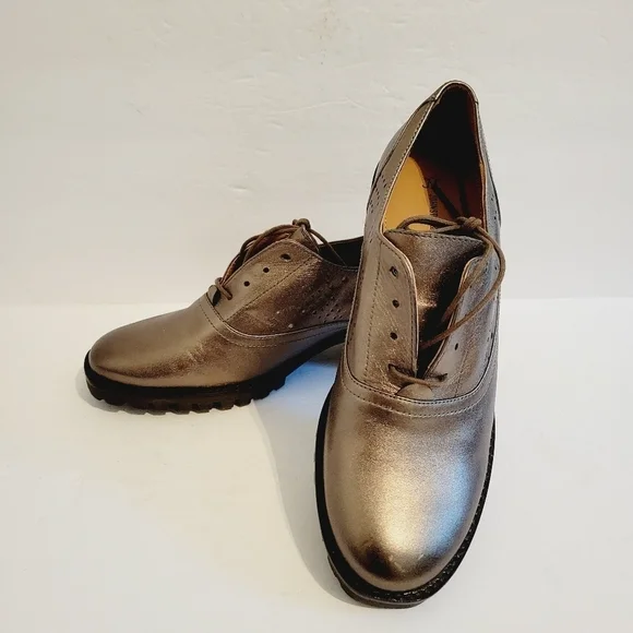 Johnston & Murphy Alice Brogue Leather Oxford Shoes , Size 9 - Picture 1 of 7